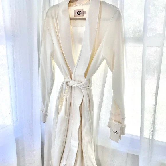 NWTUGG Karoline Fleece Wrap Robe Cream Size M